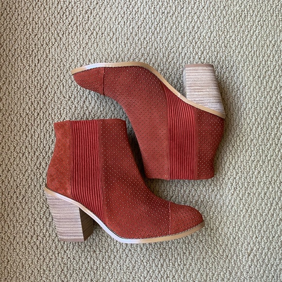 Anthropologie Shoes - Orange Anthropologie Heeled Ankle Boots
